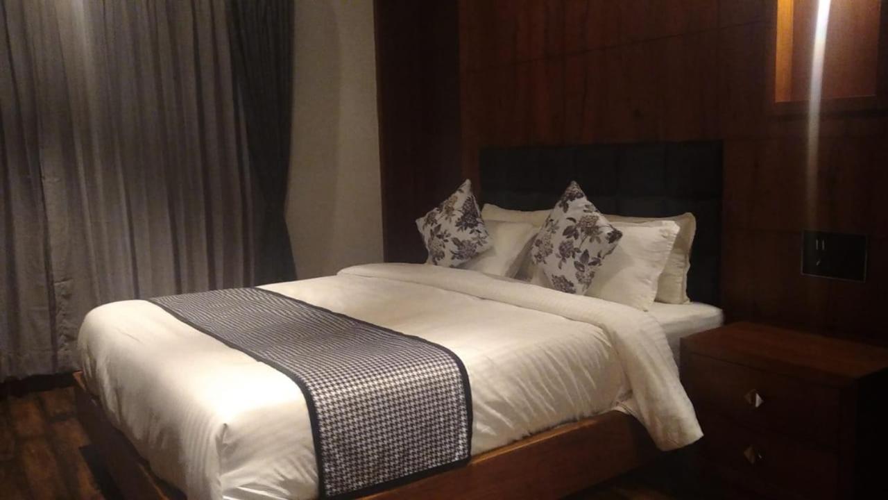 Biranji Aqua Retreat Hotel Chikmagalūr Eksteriør billede