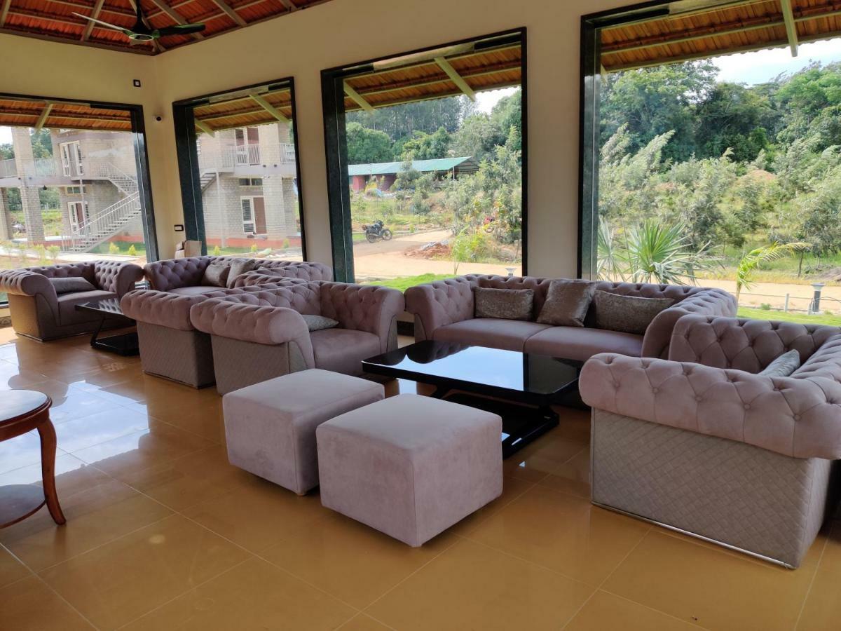 Biranji Aqua Retreat Hotel Chikmagalūr Eksteriør billede