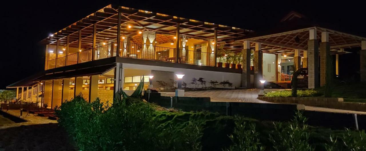 Biranji Aqua Retreat Hotel Chikmagalūr Eksteriør billede