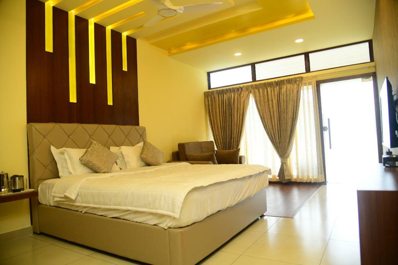 Biranji Aqua Retreat Hotel Chikmagalūr Eksteriør billede